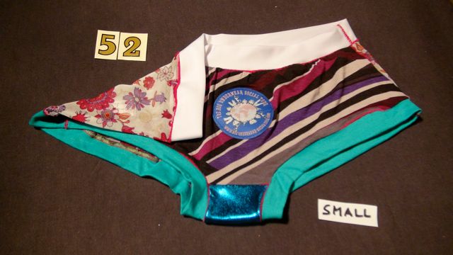 No. 52 Panties Small