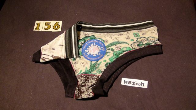 No. 156 Panties Medium